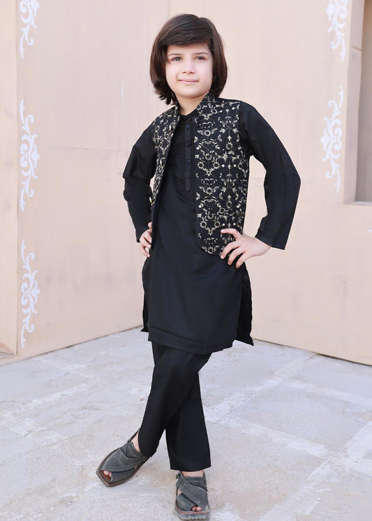 Leaf Black Embroidered Waistcoat Suit - V26