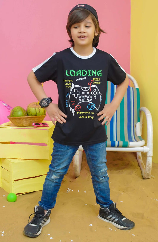 Modest Casual Jersey Stitched T-Shirt - BS2406-Blk Loading Graphic Tee - MOD25STS - Black - Casual Collection