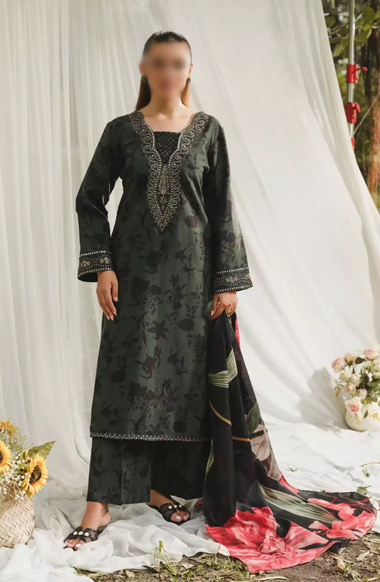 Xenia Formals A Whimsical Winter Unstitched Collection 2024 - 08 MARINO