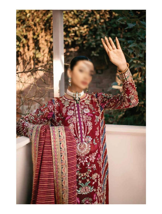 Design 03 Poppy Ezra Wedding Luxury Collection 2023