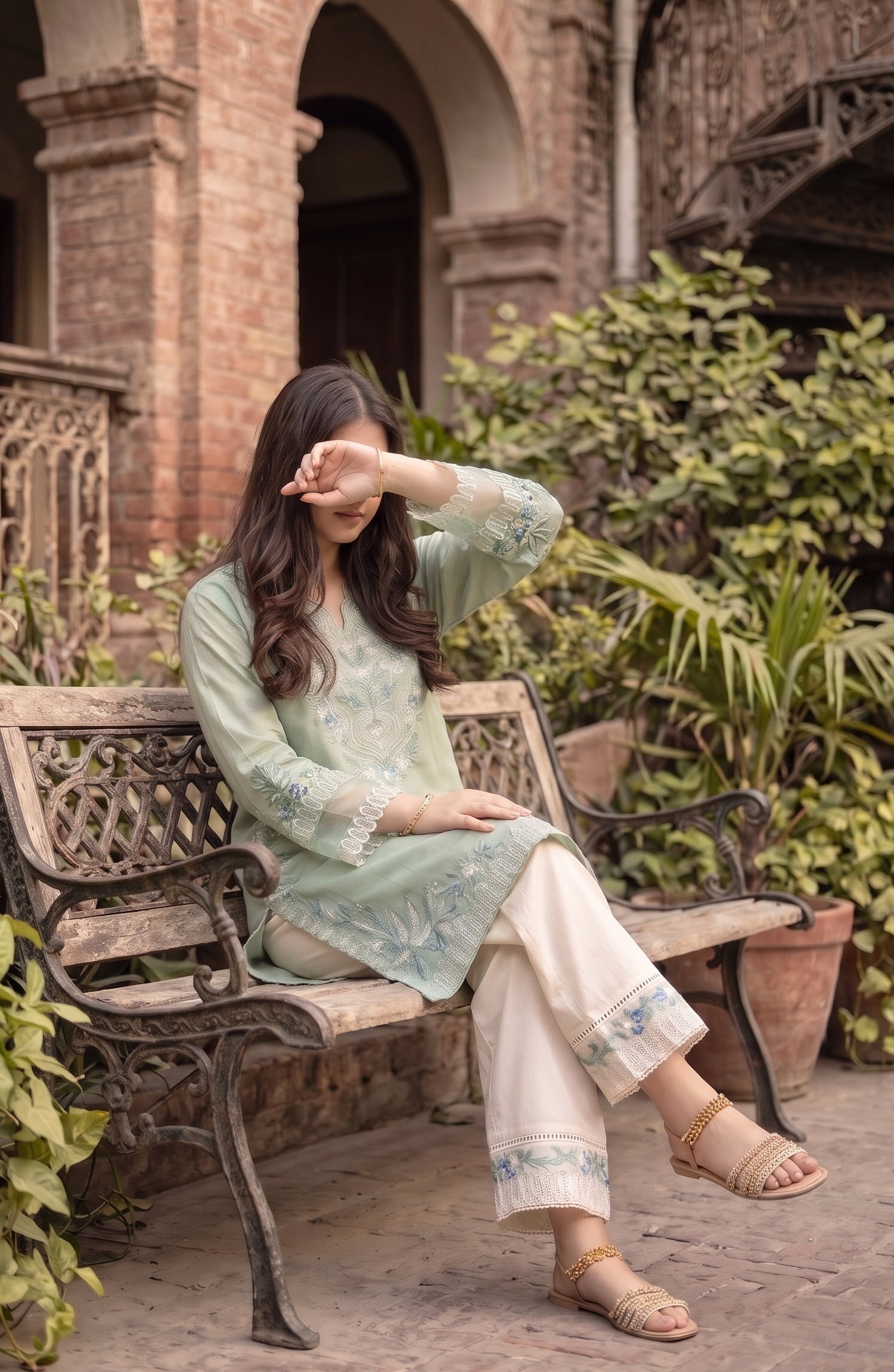 Adaa-e-Khaas by Amna Khadija Embroidered Cotton Stitched 2 Piece Co-ords Set - AKAK-02 - AM26KAK - Green - Casual Collection