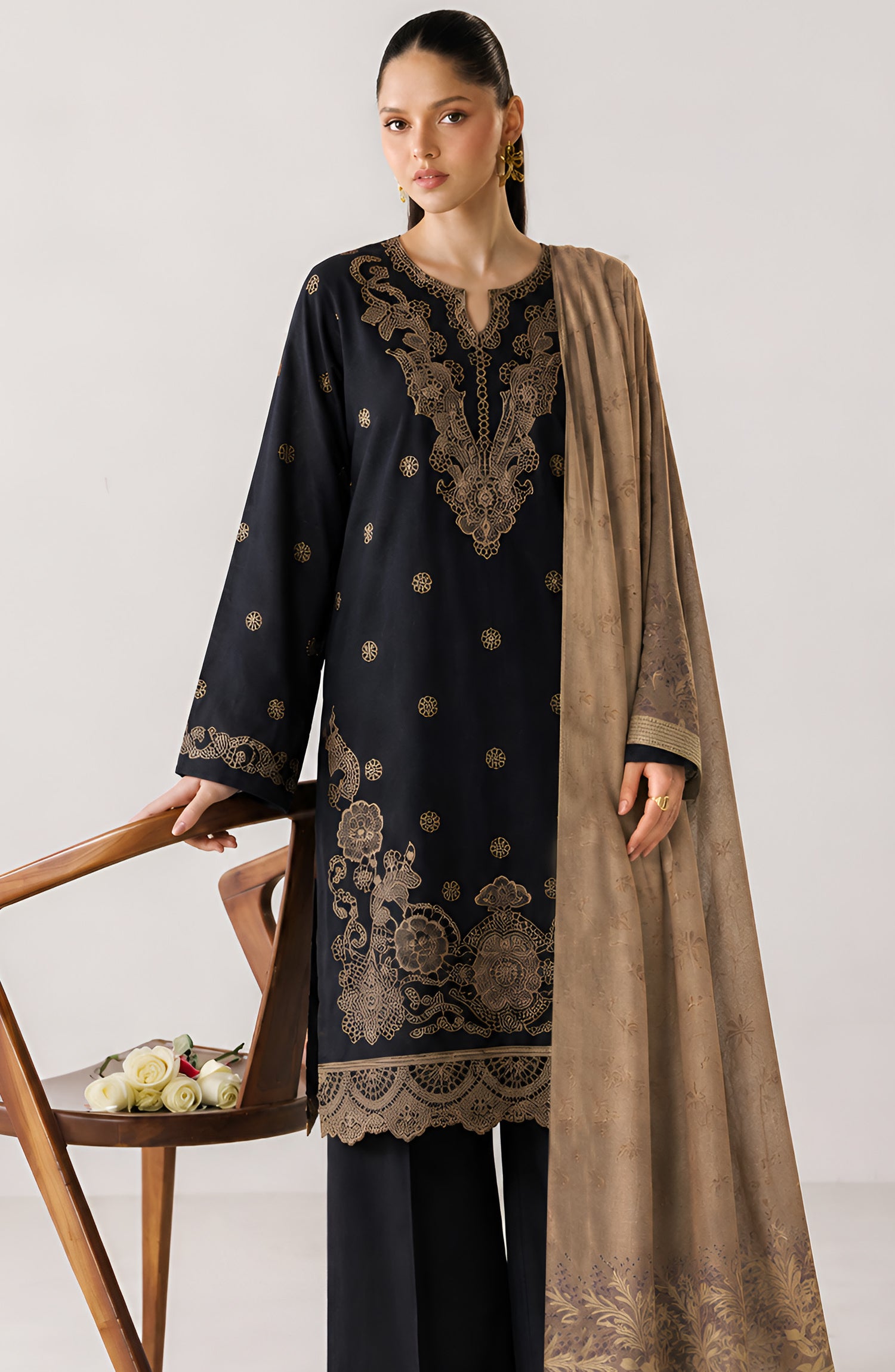 Afreen by Amna Khadija Embroidered Chamki Unstitched 3 Piece Suit - D-01 - AM26FRN - Black - Winter Collection