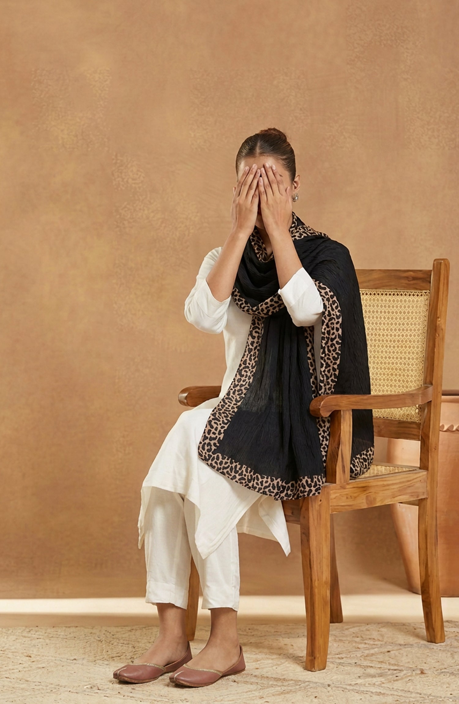 Amna Khadija Cheetah-Print Chiffon Stole - AKW-15 - AM26STL - Black - Winter Collection