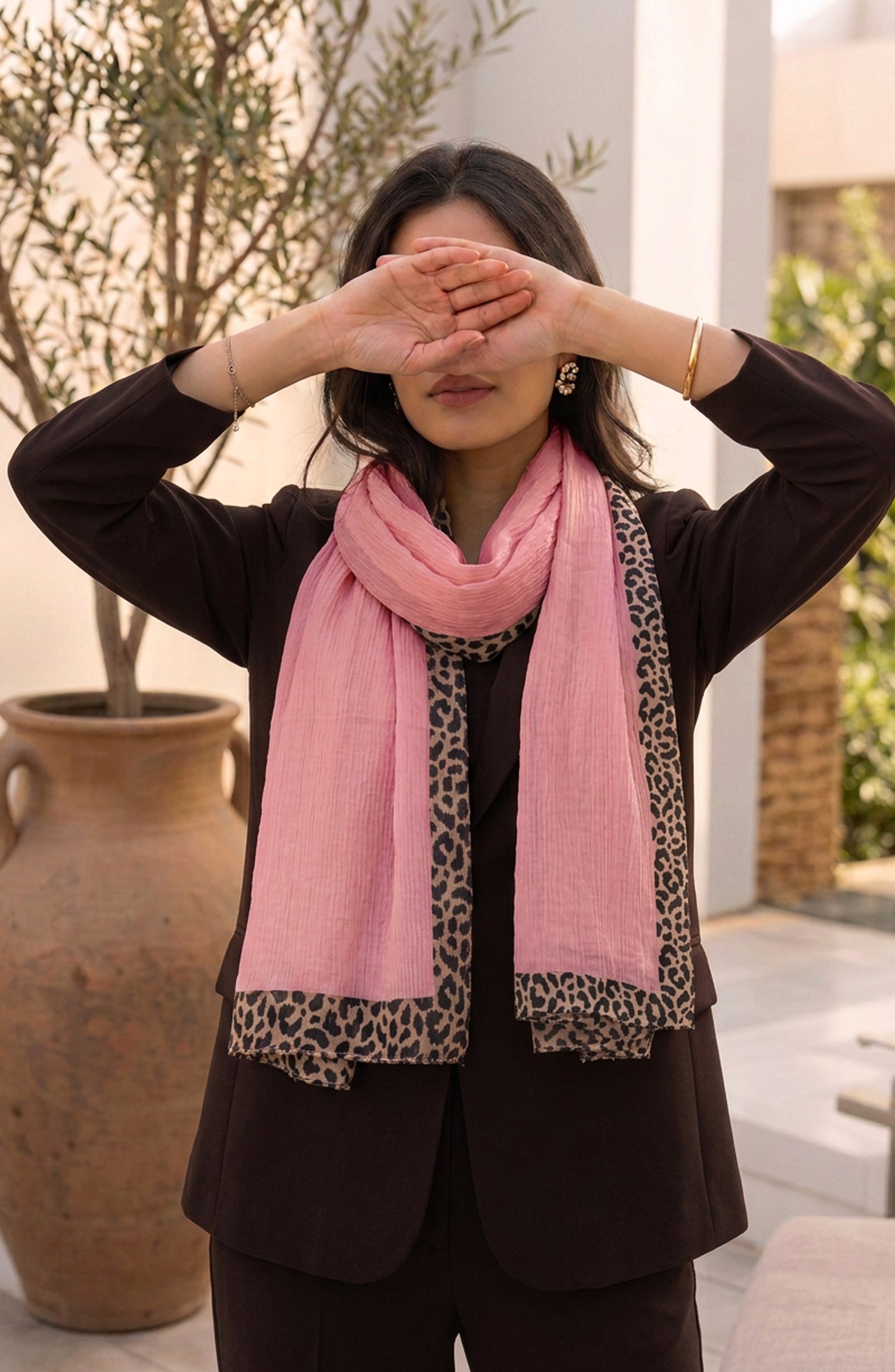 Amna Khadija Cheetah-Print Chiffon Stole - AKW-21 - AM26STL - Pink - Winter Collection