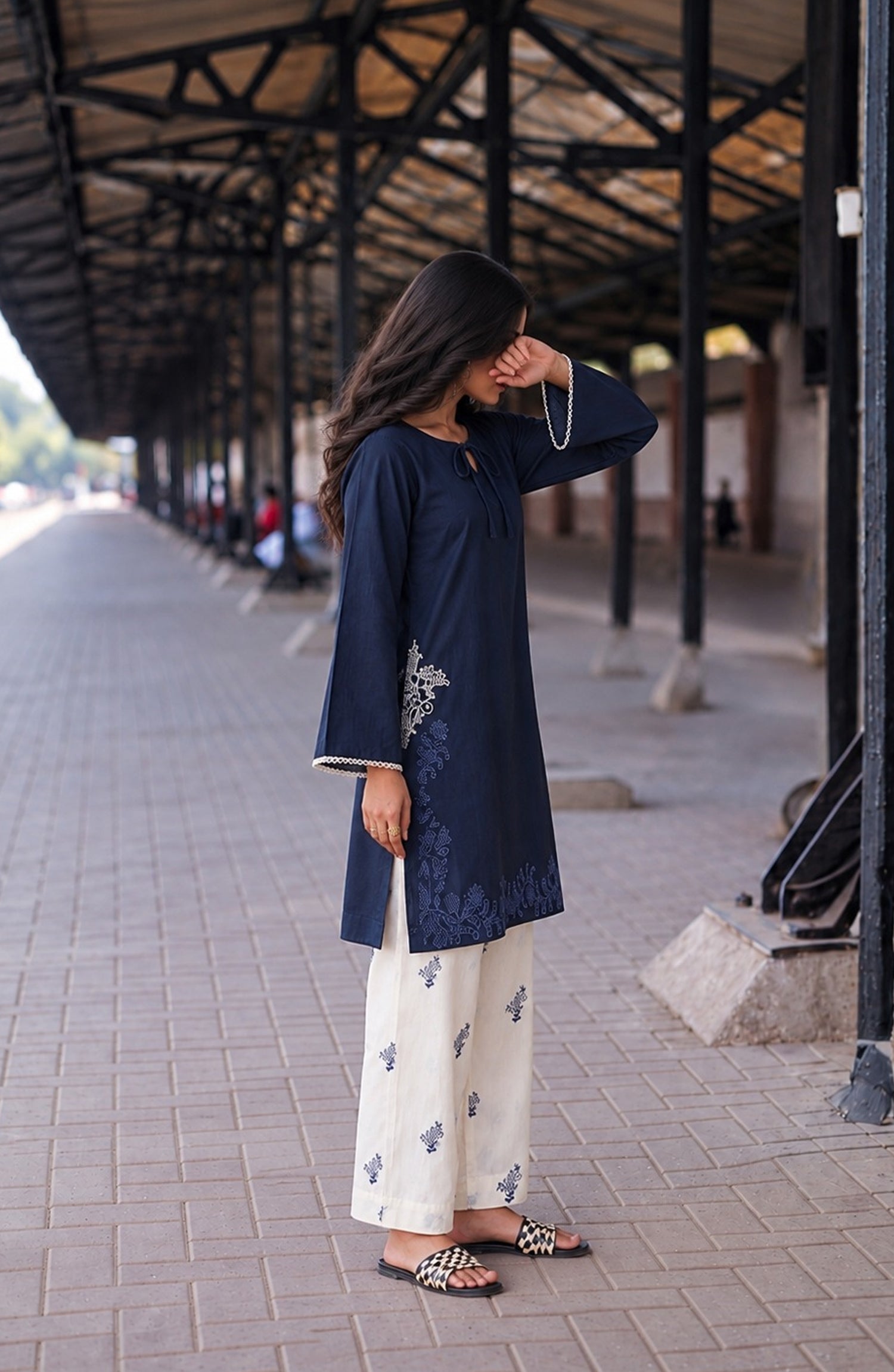 Amna Khadija Embroidered Khaddar Stitched 2 Piece Co-ord Sets - AKPF-03 - AM26AKPF - Blue - Winter Collection