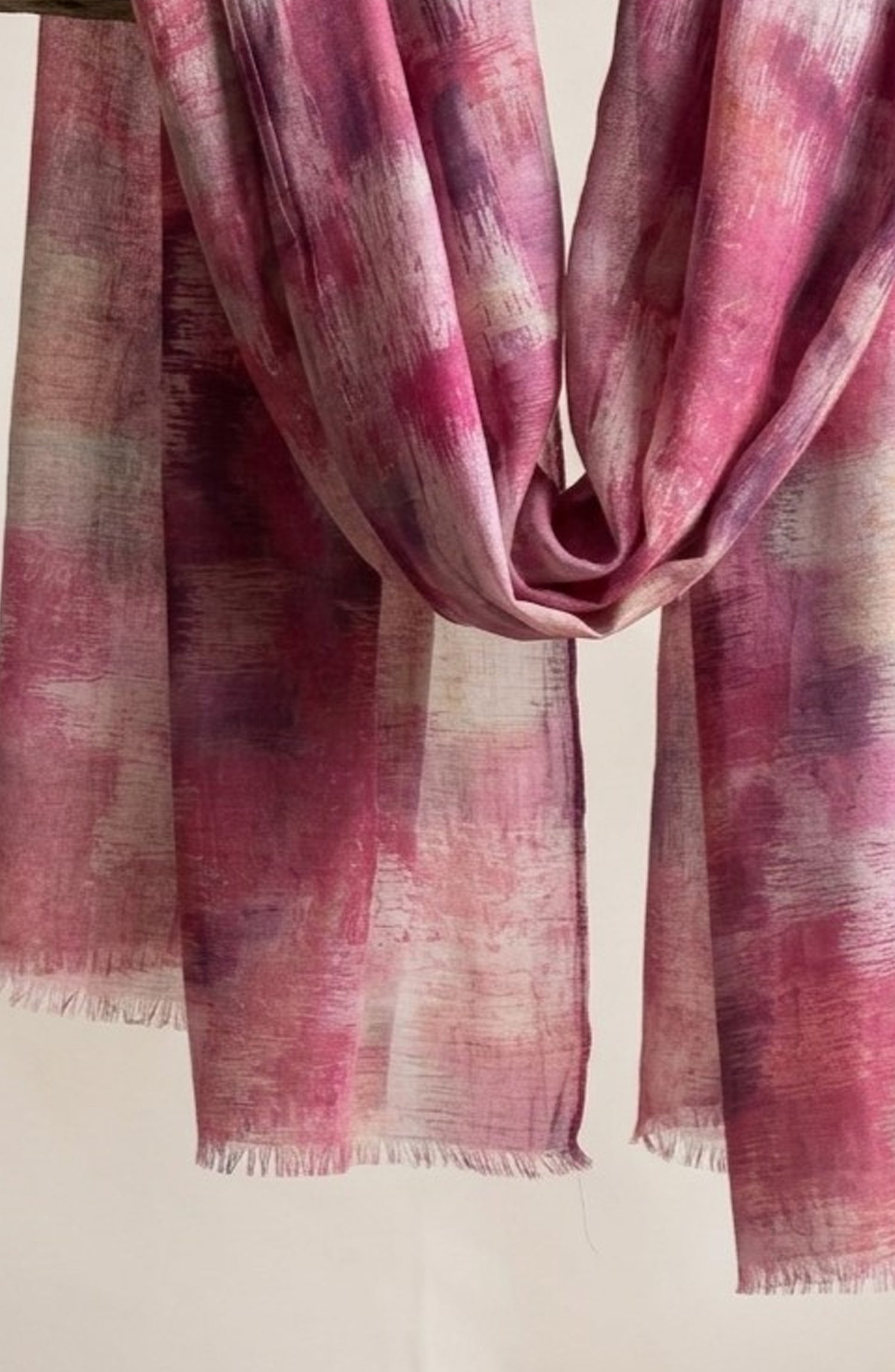 Amna Khadija Printed Twill Pure Lawn Stole - ALS-02 - AM26LST - Pink - Winter Collection