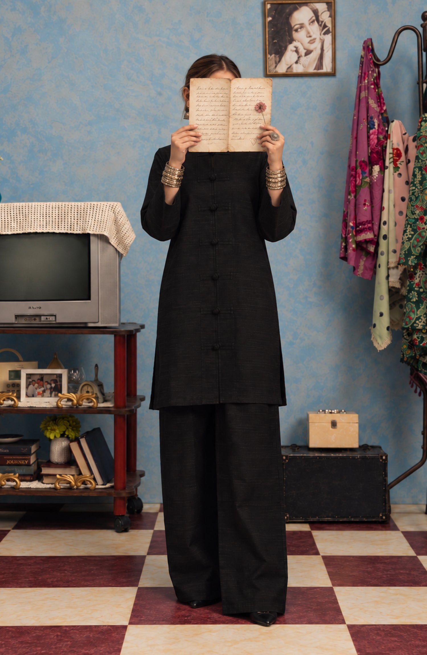 Amna Khadija Twinkle Khaddar Stitched 2 Piece Co-ord Set - AKTK-04 - AM26TWL - Black - Winter Collection