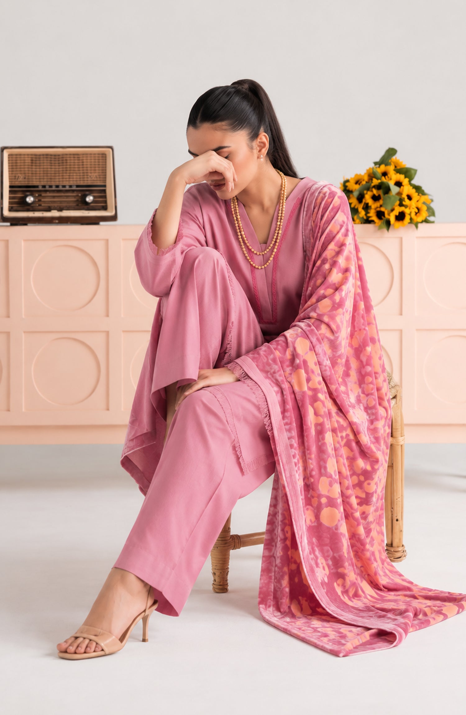 Eclat De Lilas Palachio by Amna Khadija Moonlight Unstitched 3 Piece Suit - AKED-03 - AM26EDP - Pink - Winter Collection