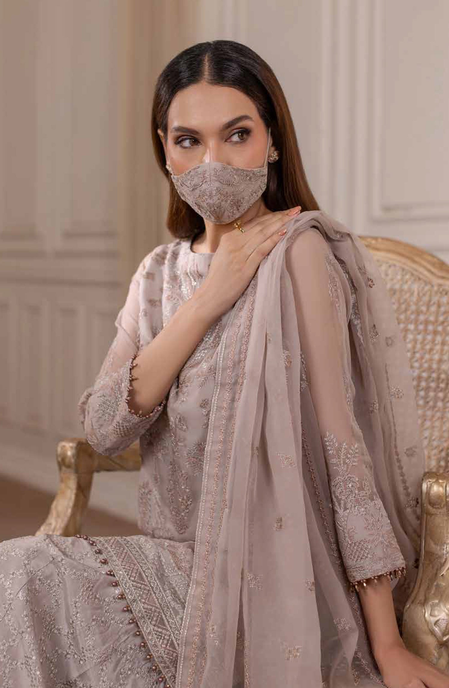 Parisa Safeera by Flossie Embroidered Chiffon Unstitched 3 Piece Suit - PA-10 - FLS26PRS - Light Grey - Luxury Collection