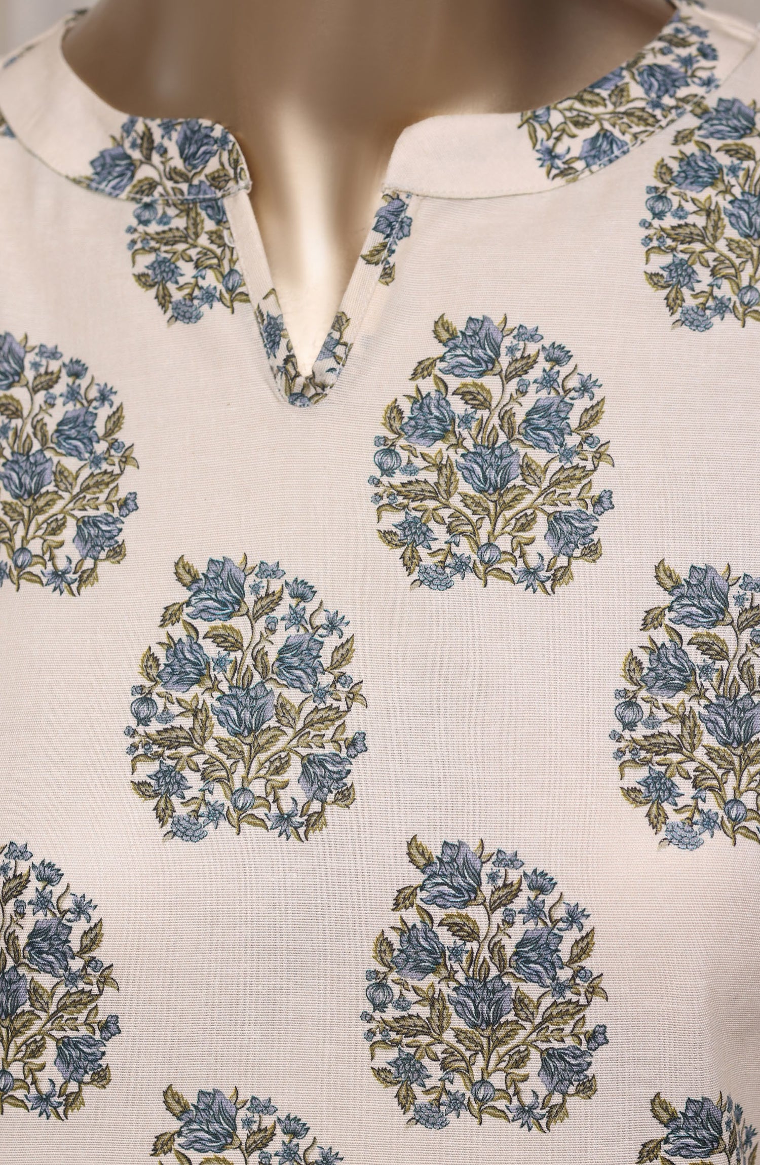Sadabahar Printed Khaddar Stitched 3 Piece Suit - D-02 - SBD26NF - Off White - Winter Collection