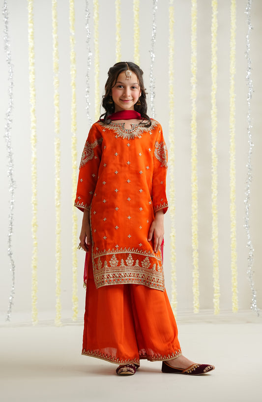 Sunehri by Amna Khadija Embroidered Organza Stitched 3 Piece Suit - SGLF-03 - AM26SGLF - Orange - Formal Collection