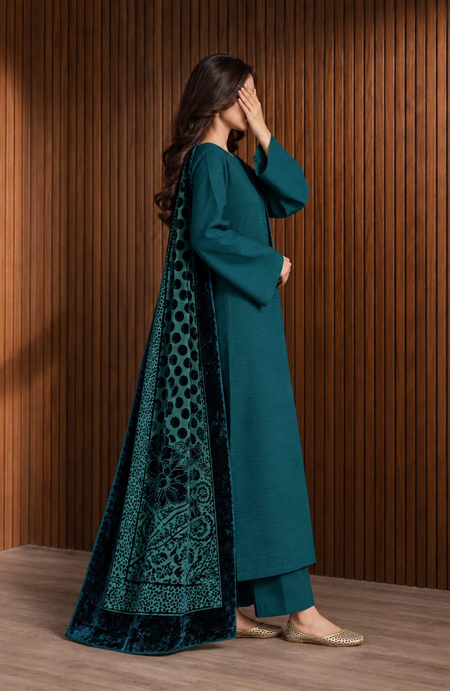 Velluto Milano by Amna Khadija Moonlight Unstitched 3 Piece Suit - AKVM-24 - AM26MON - Teal - Winter Collection