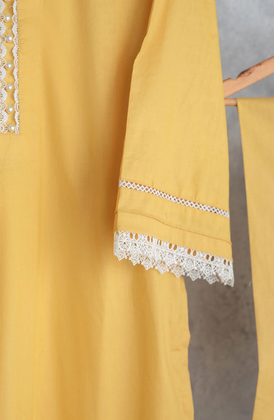 Elevated Eid Essentials RTW 2024 by Amna khadija - AK-EE 05