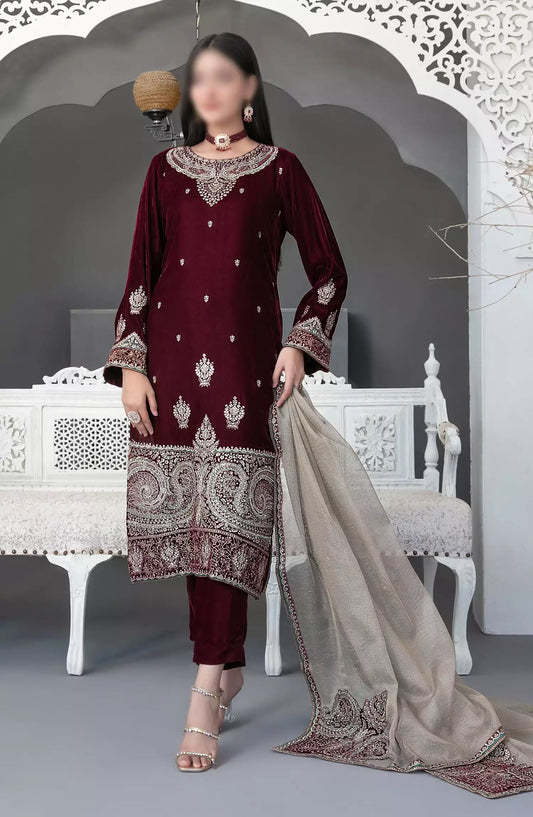 Makhmal-e-Kahani -Fancy Heavy Embroidered Velvet Collection 2024 - D-3969