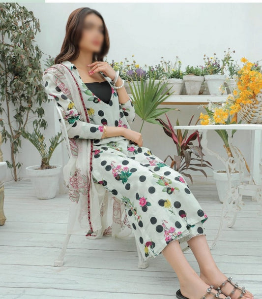 D 02 Maya" by Hum dum  Embroidered Lawn Digital Print Collection