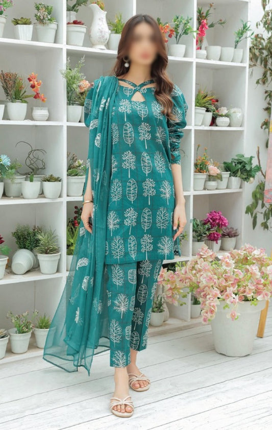 D 04 Maya" by Hum dum  Embroidered Lawn Digital Print Collection