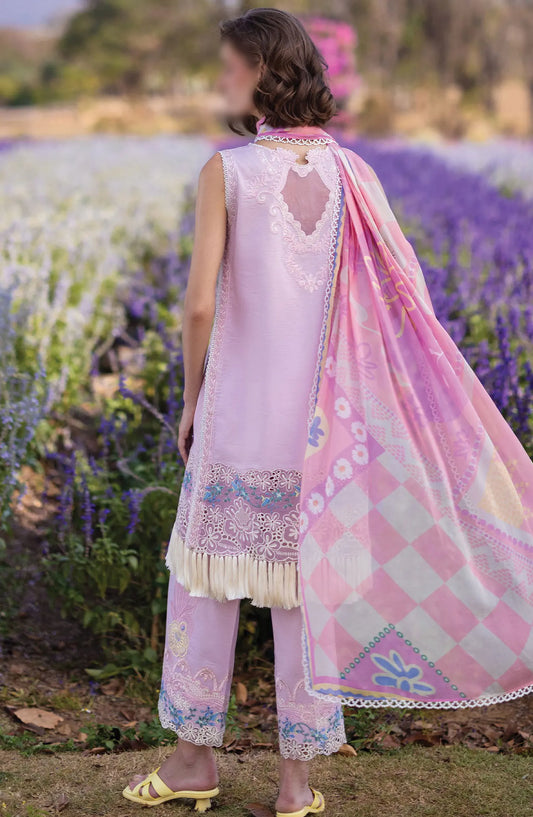 Mushq Hemline The Secret Garden SS 2024 - D 06 b  Gerbera