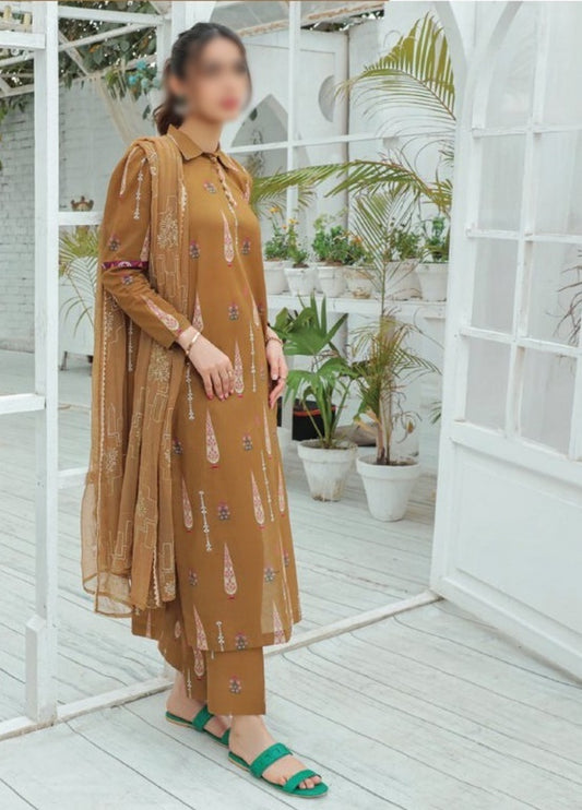 D 09 Maya" by Hum dum  Embroidered Lawn Digital Print Collection