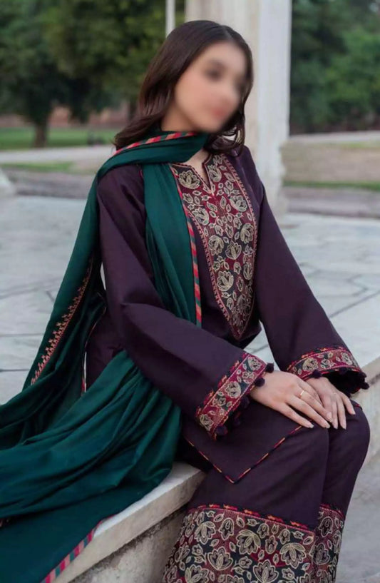 Jazmin Delia Fall Winter Collection 2024 - Design 01