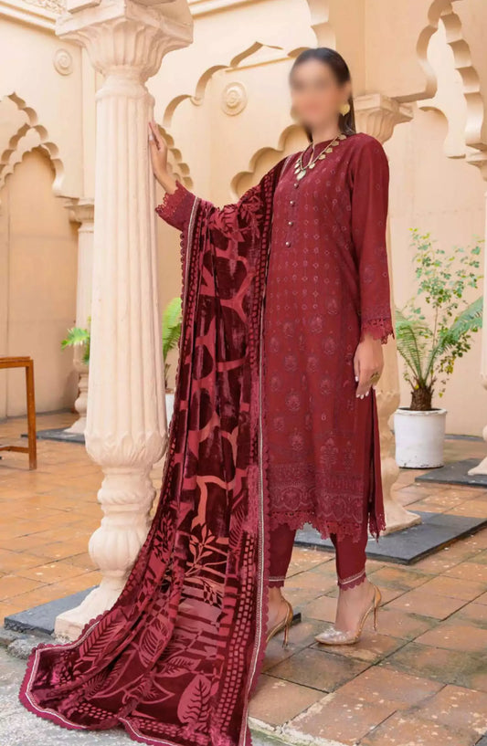 Queen Winter Palachi Shawl Embroidered Collection - Design 05