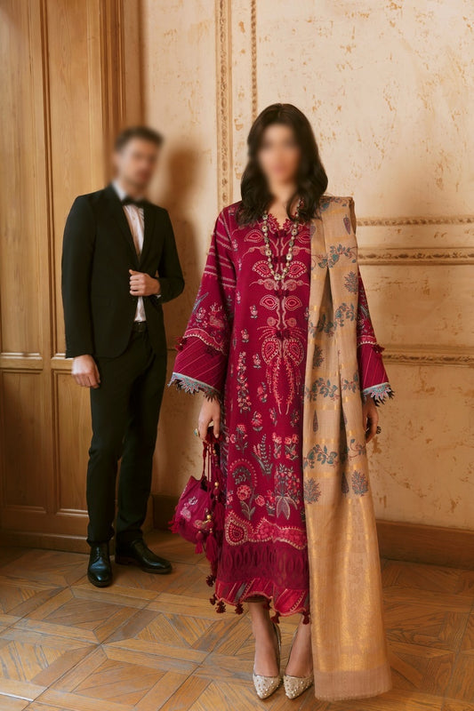 Republic Womenswear presents Rever Winter Unstitched '21 D-Design 06 Le Petunia