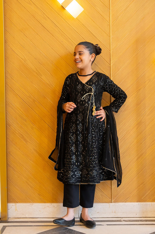 Mehendi Marvels Gurya Pret Wear By Amna Khadija - M 05 BD RDM STITCH