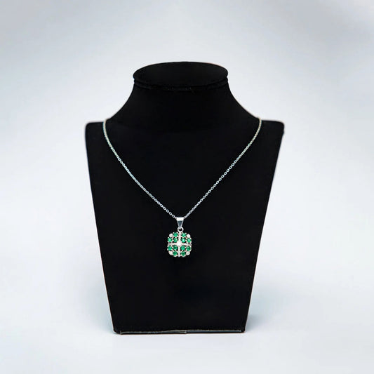 SQUARE EMERALD PENDANT YKL Jewellers Pendant Collection