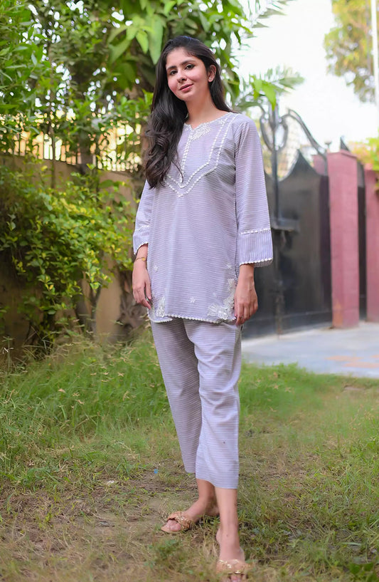 Artistic wear Pret Collection - Stripe sets (Beige)