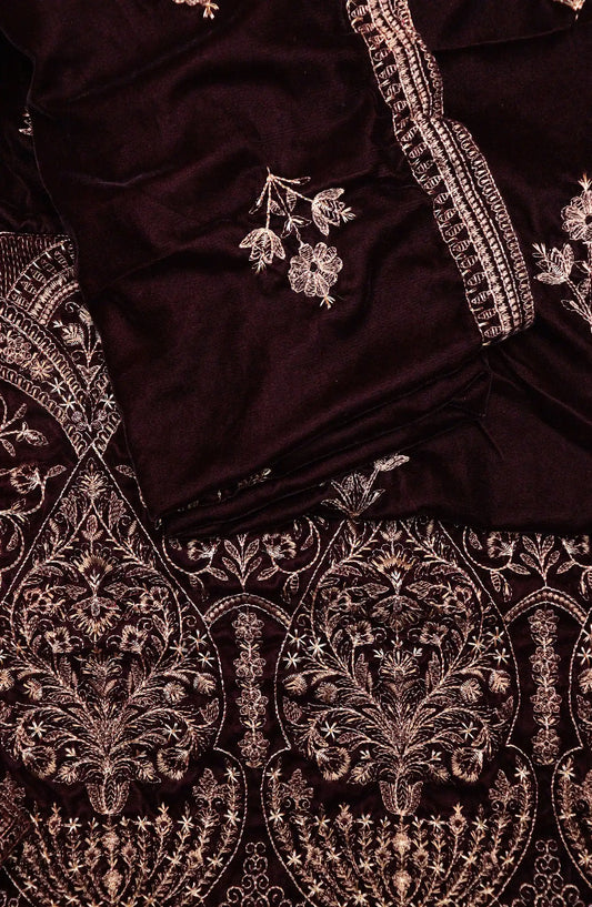 Royal Vibes Embroidered Velvet Shawl Collection by Alkarim - VS 5120 E
