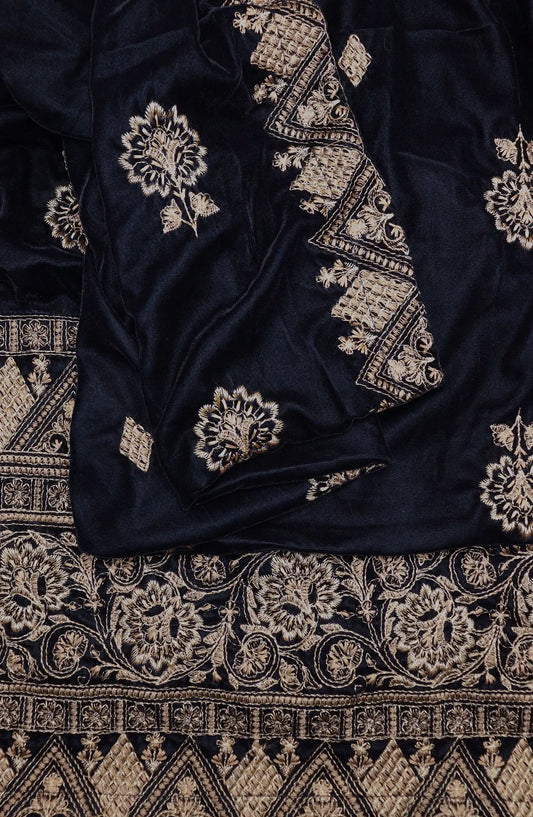 Royal Vibes Embroidered Velvet Shawl Collection by Alkarim - VS 5133 G