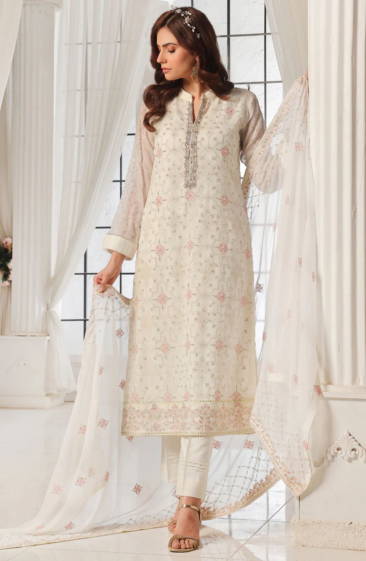 Aura by Shamooz Embroidered Chiffon Stitched 3 Piece Suit - SEM-0787 - SMZ25AU - White - Festive Collection