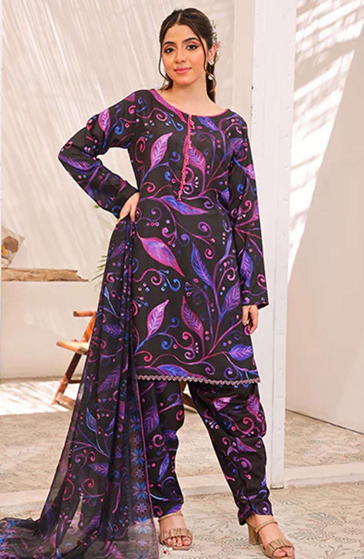 Bloom by Nazmina Printed Lawn Stitched 3 Piece Suit - Move Affairs (LD-54) - NZM25BL - Black - Summer Collection