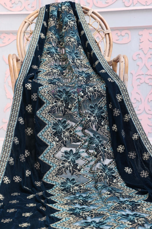 Odhni Embellished Velvet Shawls 103229 A