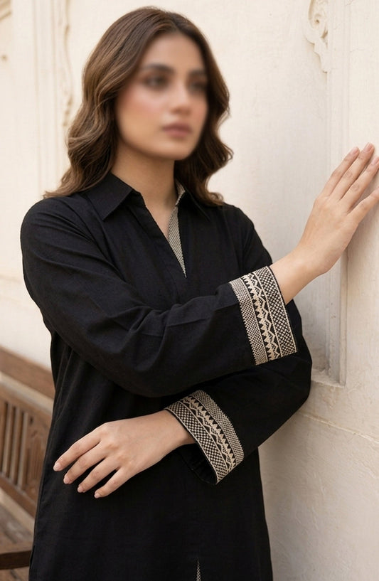 Amna Khadija Dastan Sunset Soiree Lawn Stitched 2 Piece Suit - AKPD-03 - AKP26TAAN - Black - Summer Collection