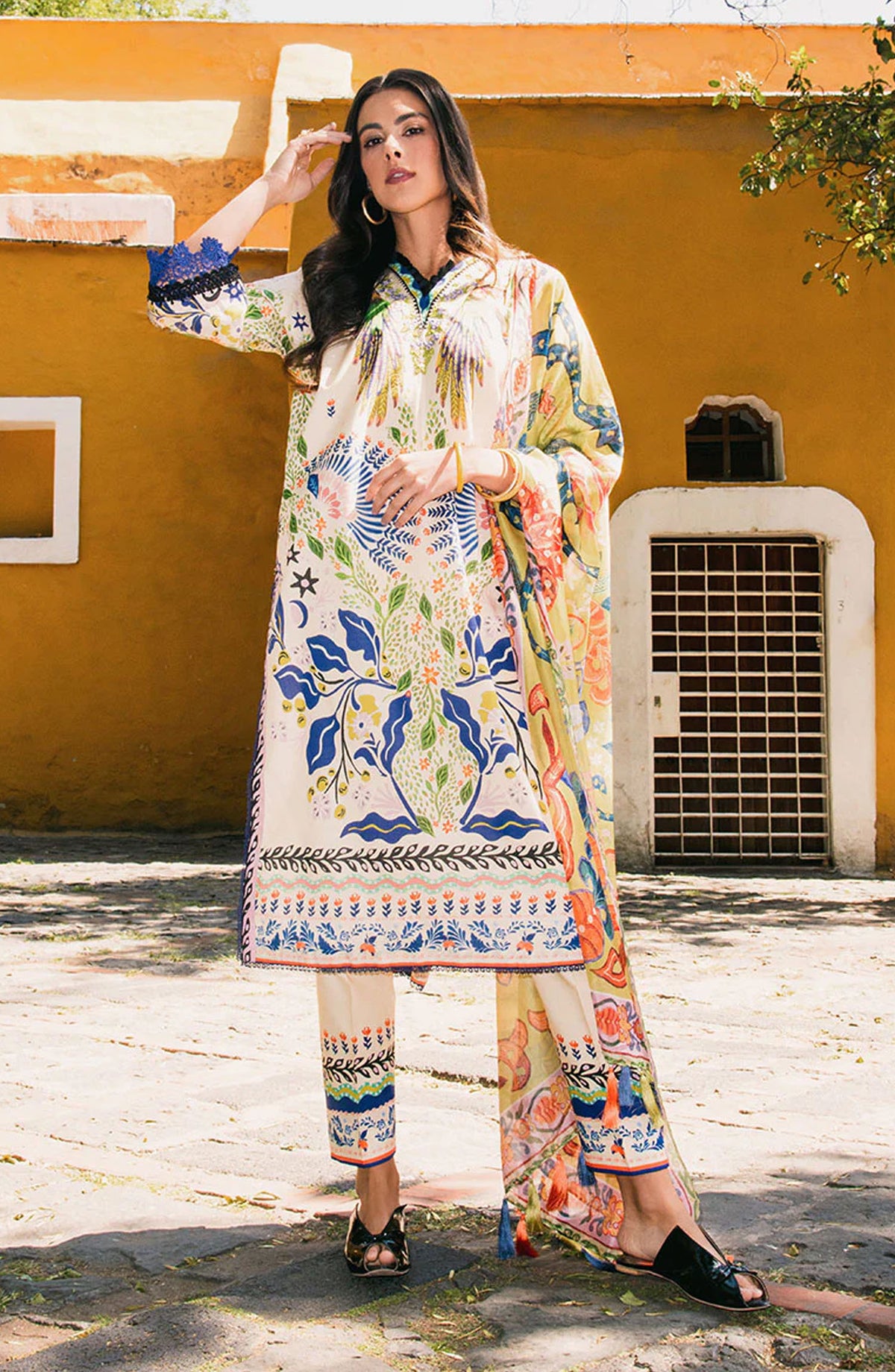 Hemline by Mushq Embroidered Lawn Unstitched 3 Piece Suit - Magnolias - MQ25LDHP - Off White - Summer Collection