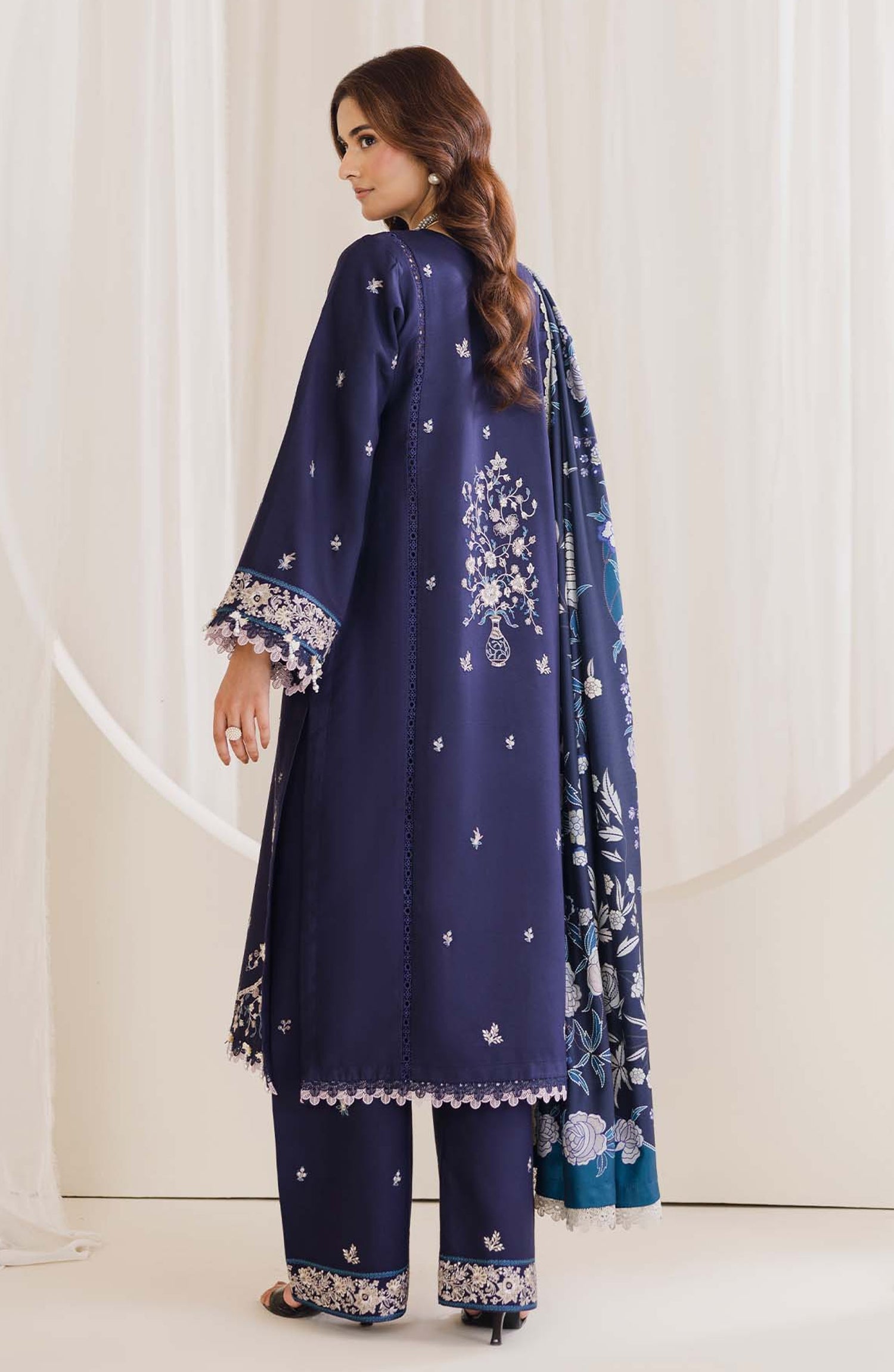Peridot Embroidered Cotray Unstitched 3 Piece Suit - 592-A - PT26WT - Blue - Winter Collection