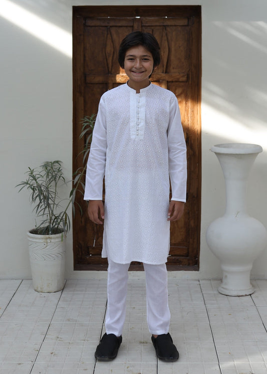 Porcelain White chicken Kurta Trouser - KE 039