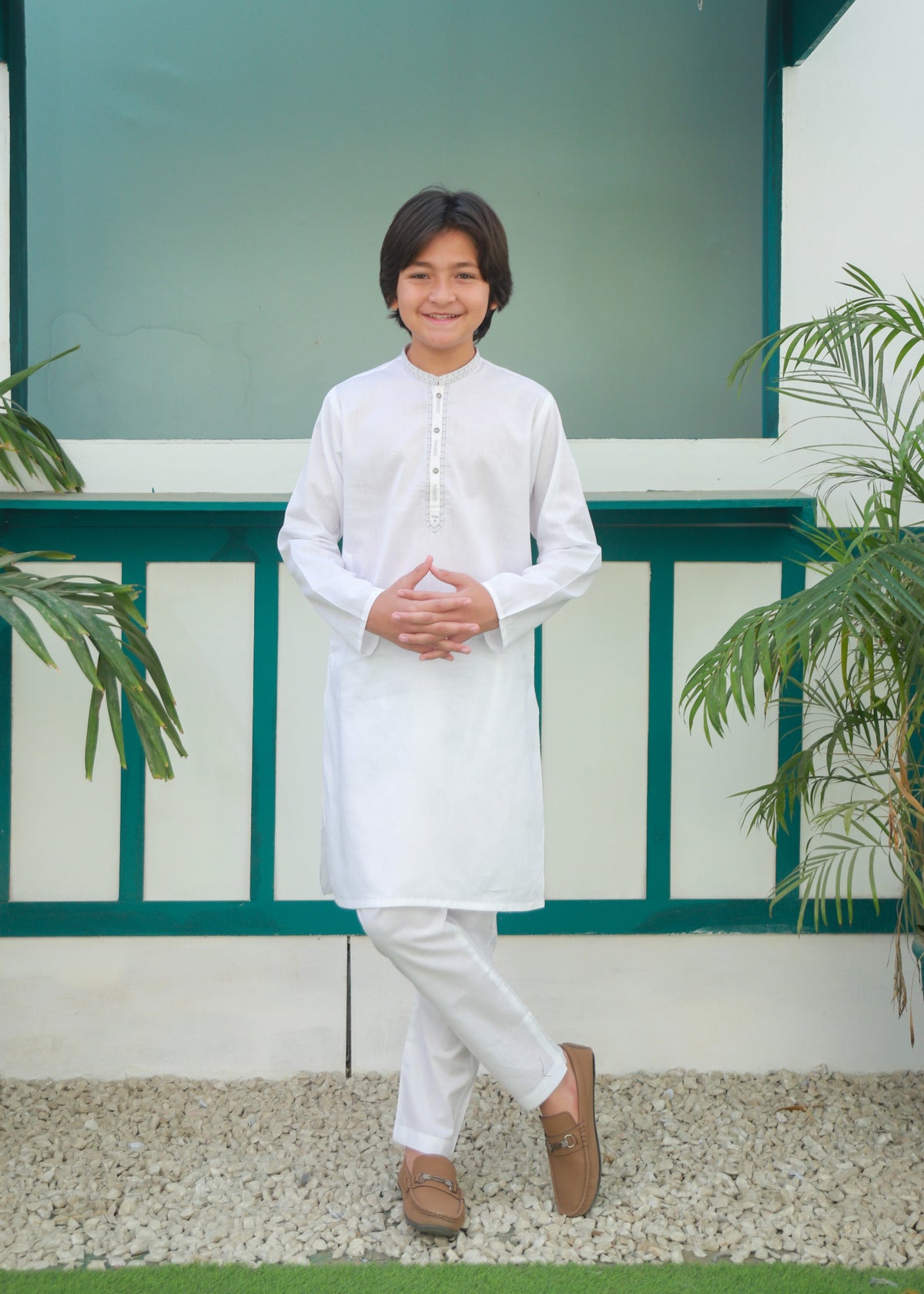 White Kurta Trouser AH 052
