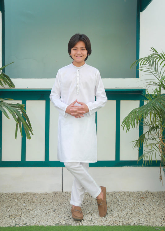White Kurta Trouser AH 052