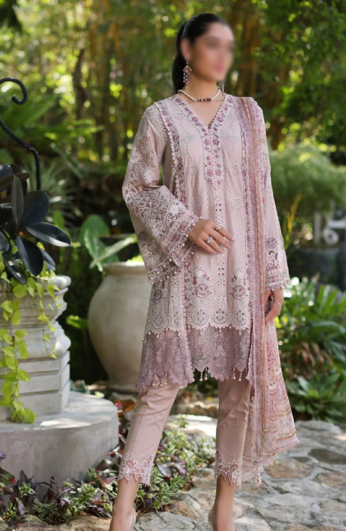 Noor By Saadia Asad Luxury Chikankari Lawn Collection 2024 - D 03 A