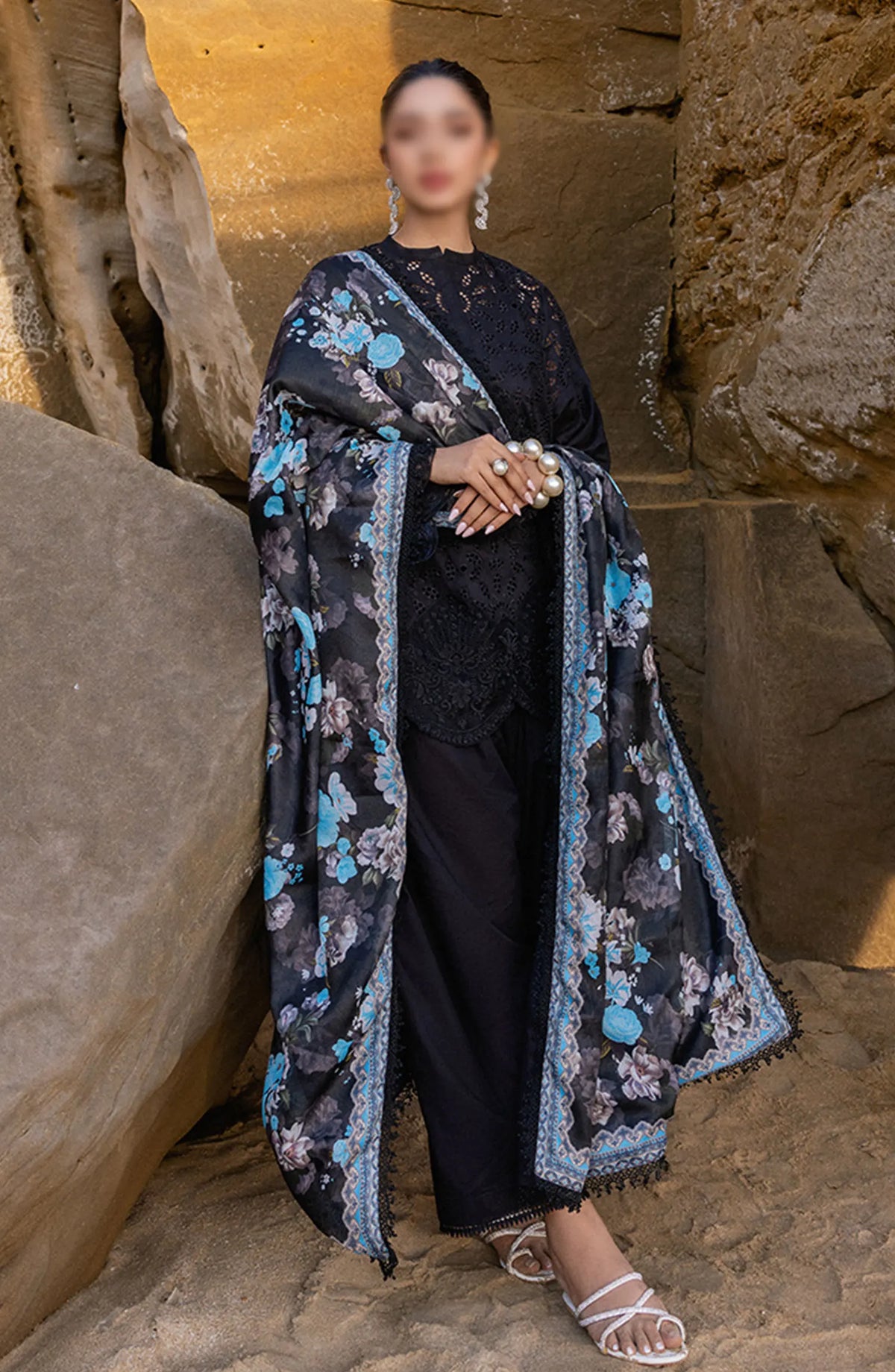 Zainab Chottani Chikankari Luxury Unstitched Collection 2024 - 5 B Kanza