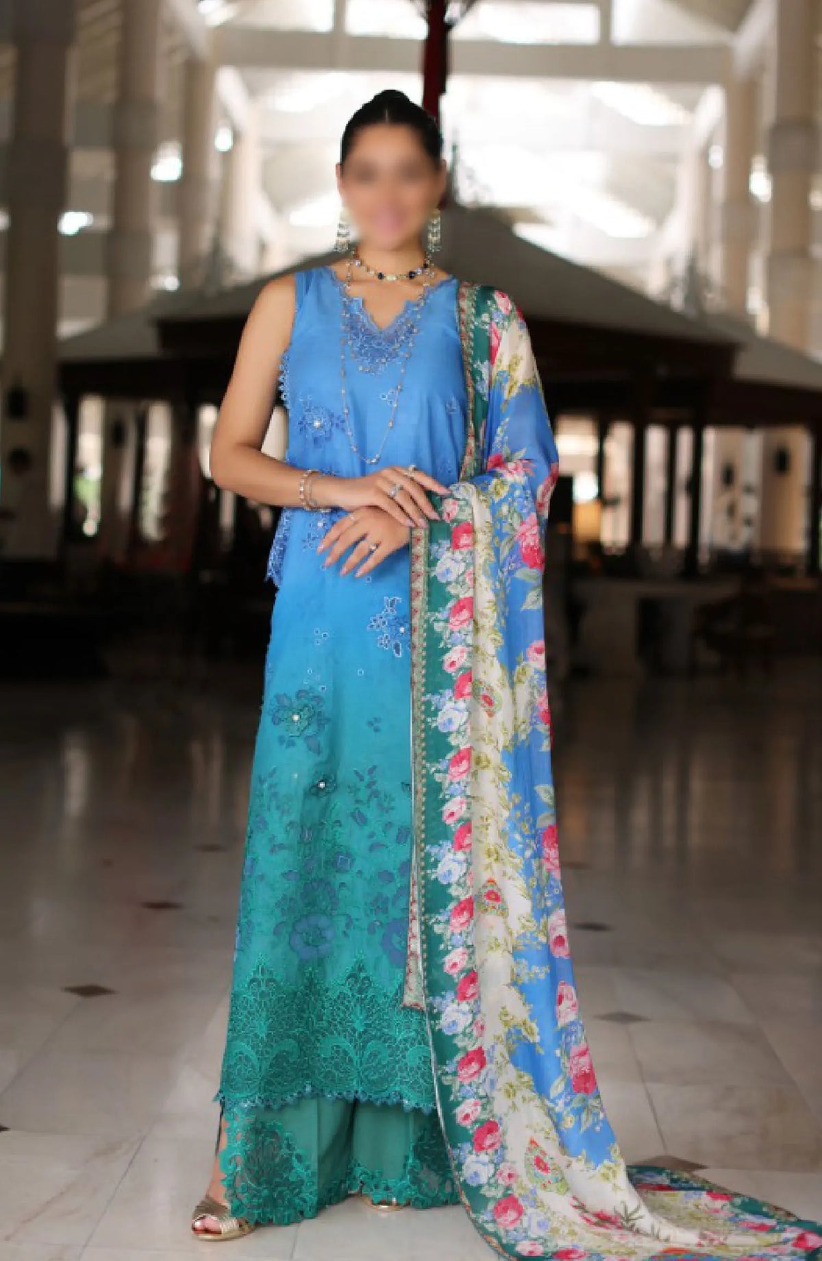 Noor By Saadia Asad Luxury Chikankari Lawn Collection 2024 - D 05 B