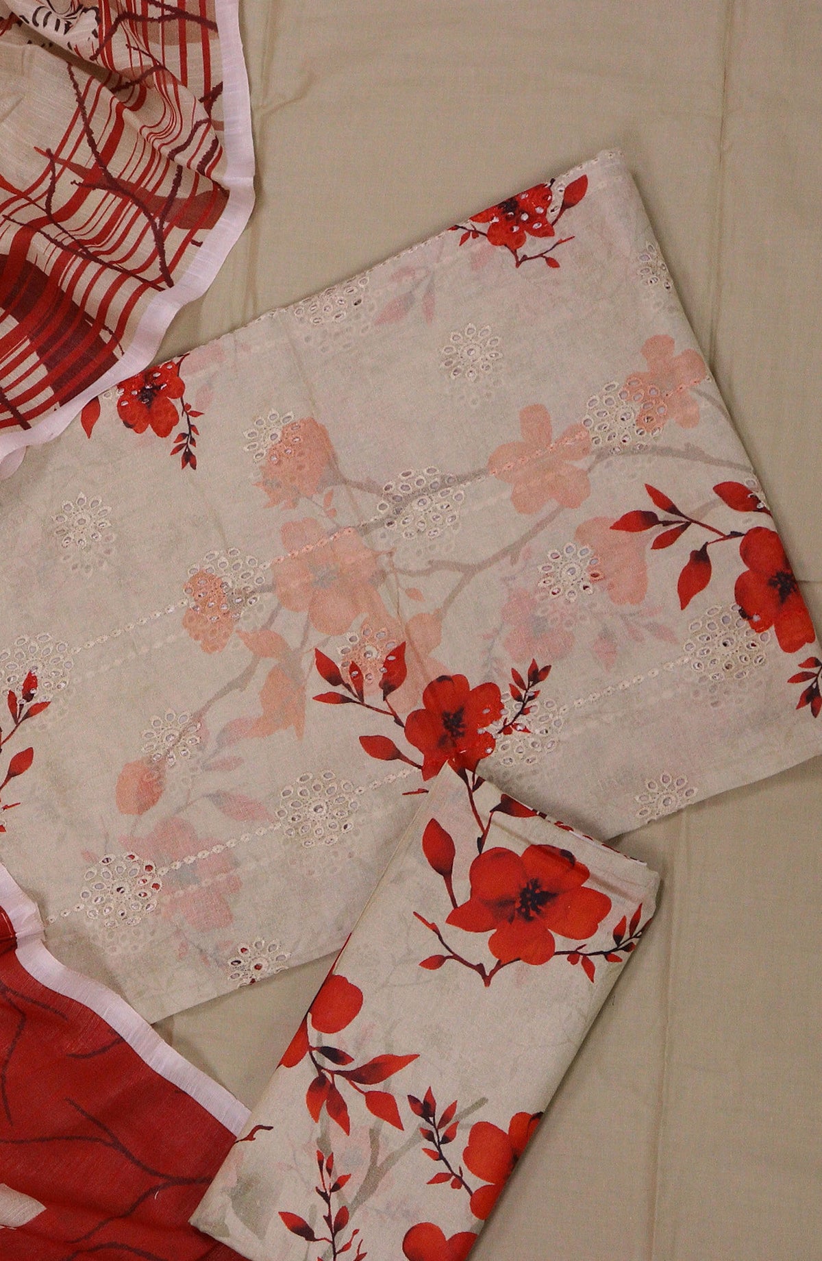 Zeenat by Amna Khadija Embroidered Chikankari Lawn Unstitched 3 Piece Suit - AM25ZNT - D-08 - Red - Summer Collection
