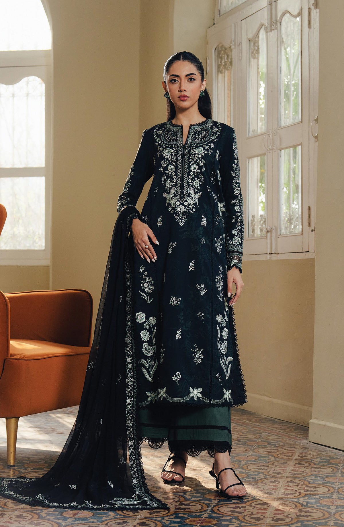Afrozeh Day Break Embroidered Lawn Unstitched 3 Piece Suit - FWU-0015-3PO-Cloud Veil - AF26DB - Black - Luxury Summer Collection