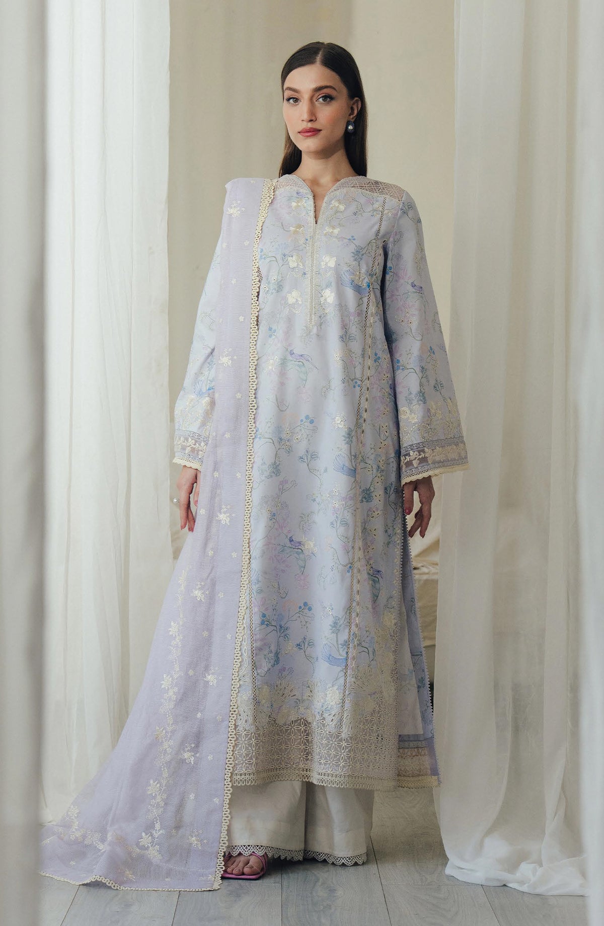 Afrozeh Day Break Embroidered Lawn Unstitched 3 Piece Suit - FWU-0014-3PO-Dove Mist - AF26DB - Purple - Luxury Summer Collection