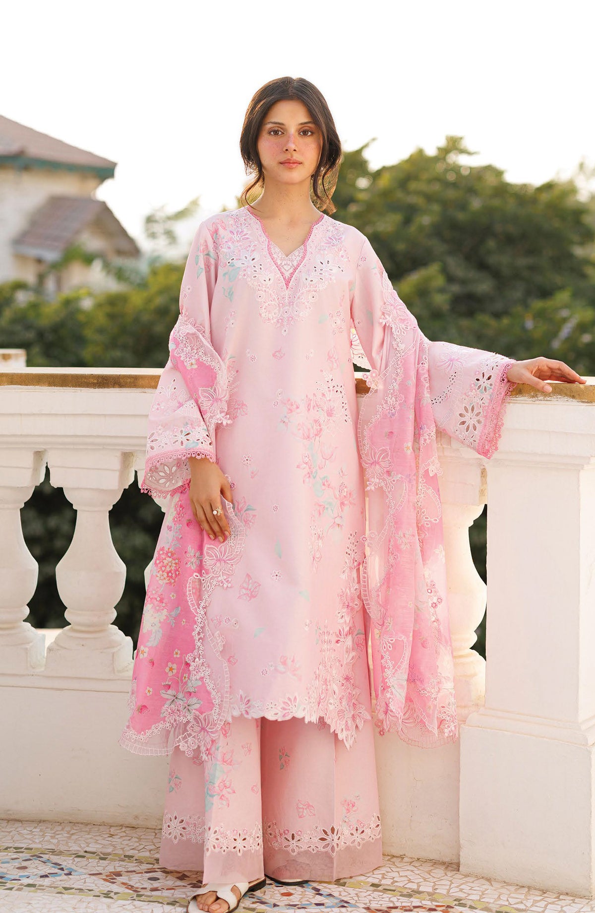 Afrozeh Summer Together Embroidered Lawn Unstitched 3 Piece Suit - FWU0007 Amoura - AF26SMT - Pink - Luxury Collection