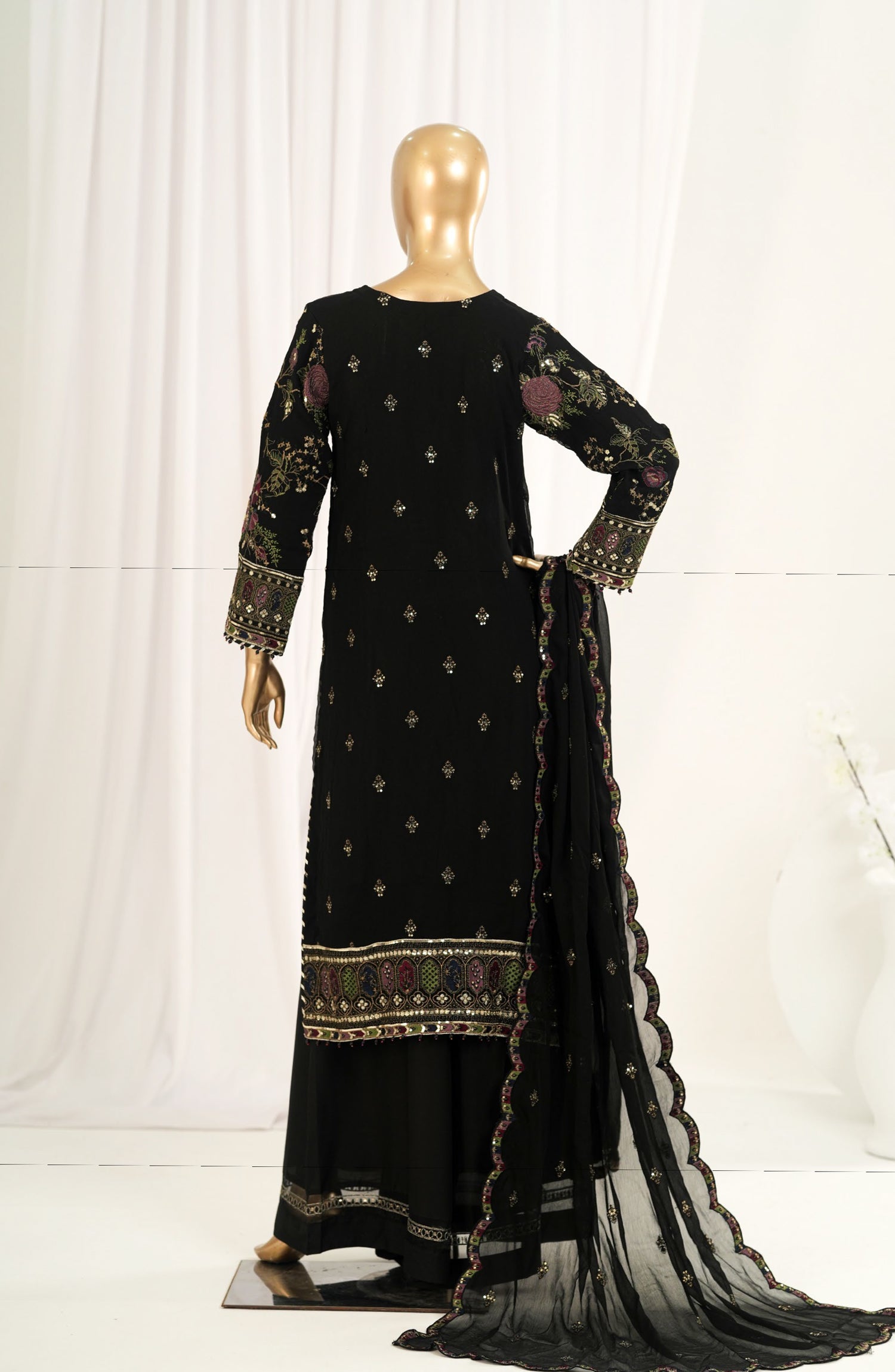 Afsanay by Sadabahar Embroidered Chiffon Stitched 3 Piece Suit - CF-13 - SBD26SFN - Black - Luxury Collection