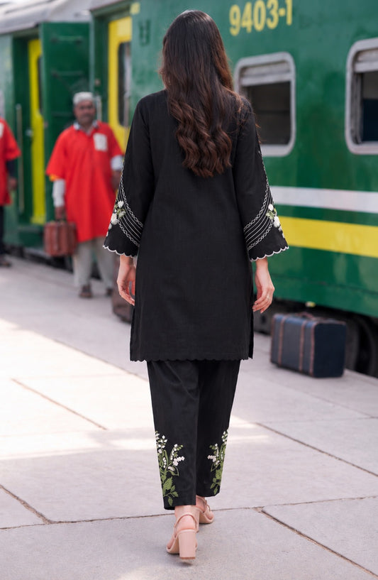 Amna Khadija Embroidered Khaddar Stitched 2 Piece Co-ord Sets - AKPF-01 - AM26AKPF - Black - Winter Collection