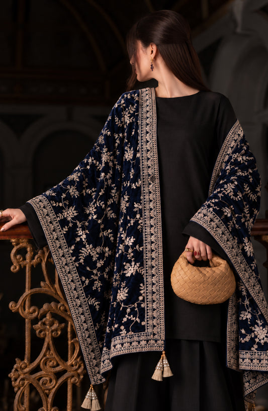 Amna Khadija Mehraab Luxury Embroidered Velvet Shawl - AKM-01 - AM26MHR - Blue - Winter Collection