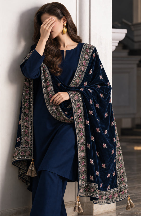 Amna Khadija Mehraab Luxury Embroidered Velvet Shawl - AKM-03 - AM26MHR - Blue - Winter Collection